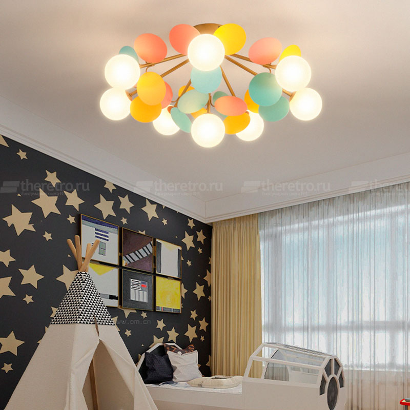 Потолочная люстра в современном стиле с шарообразными матовыми плафонами и декором в виде цветных дисков MATISSE C фото 16