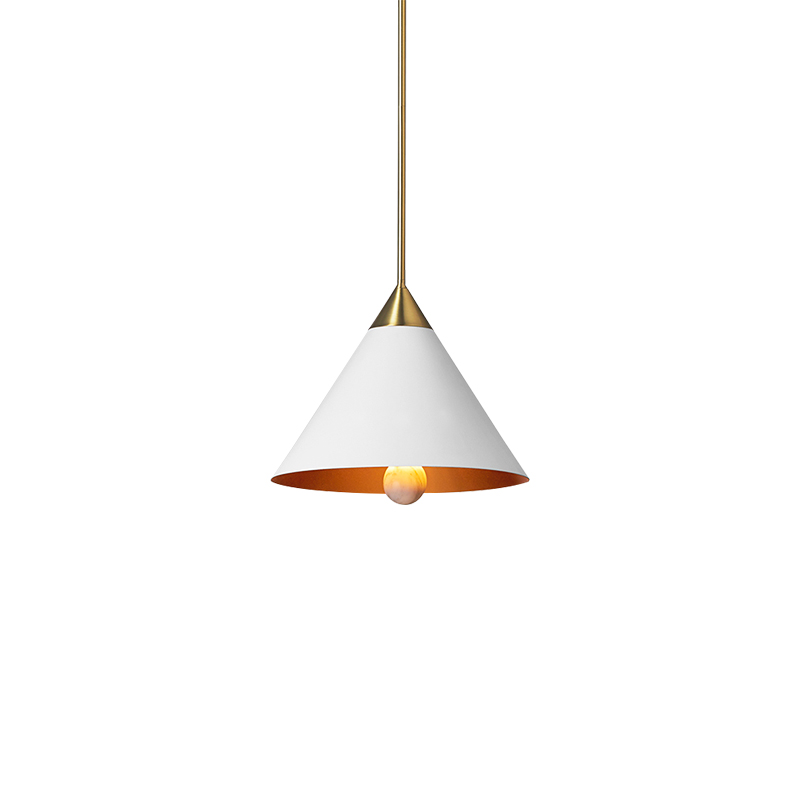 💡 Люстра Cleo Pendant Brass & White designed by Kelly Wearstler купить 💡 в Москве с доставкой, цена в Theretro