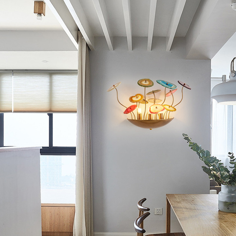 💡 Бра с декором из спилов цветного натурального агата AGATE-M WALL купить 💡 в Москве с доставкой, цена в Theretro